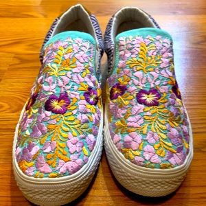 Embroidered Oaxacan Shoes